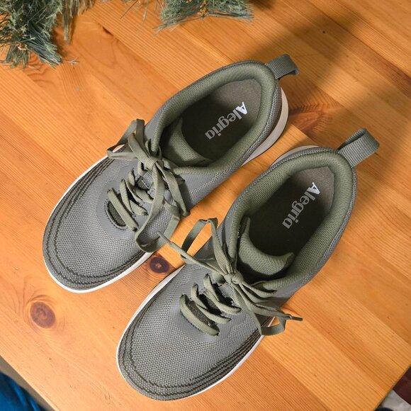 Alegria IN8 Olive Sneakers Like New - Picture 3 of 10
